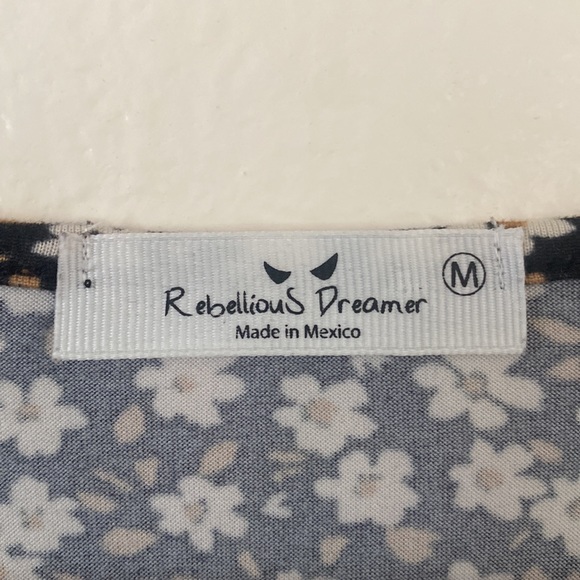 Flower top - Picture 3 of 3